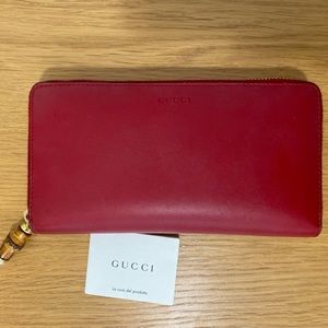 Gucci women’s wallet